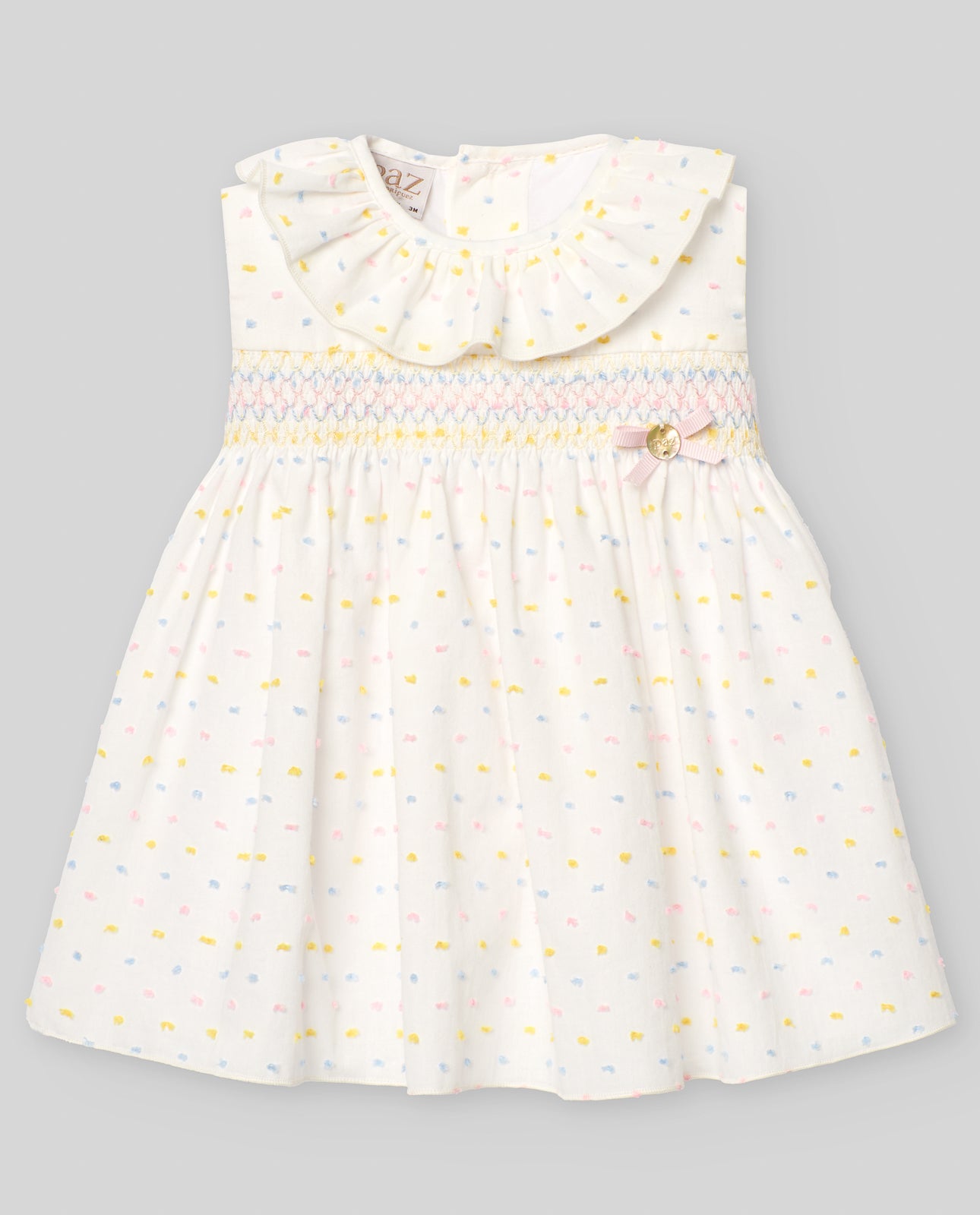 Sleeveless girls&#39; dress crafted from soft plumeti fabric