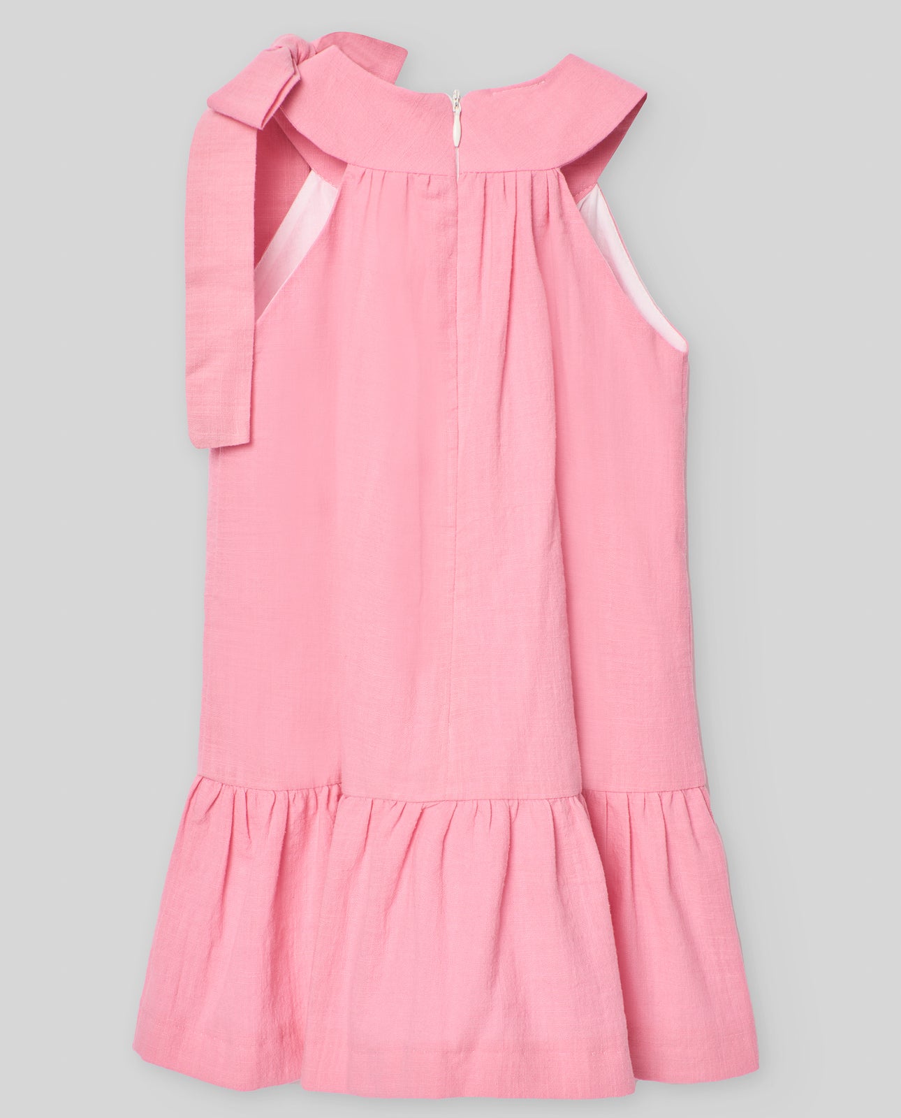 Girls&#39; dress Sleeveless with a round neckline.