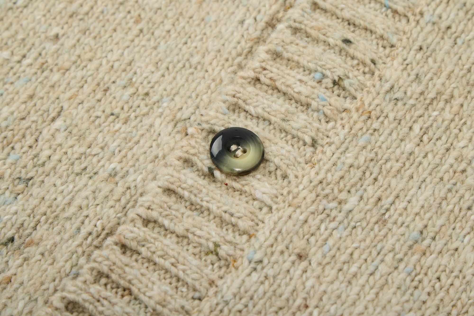 Knitted Beige Cardigan  MIBONBóN