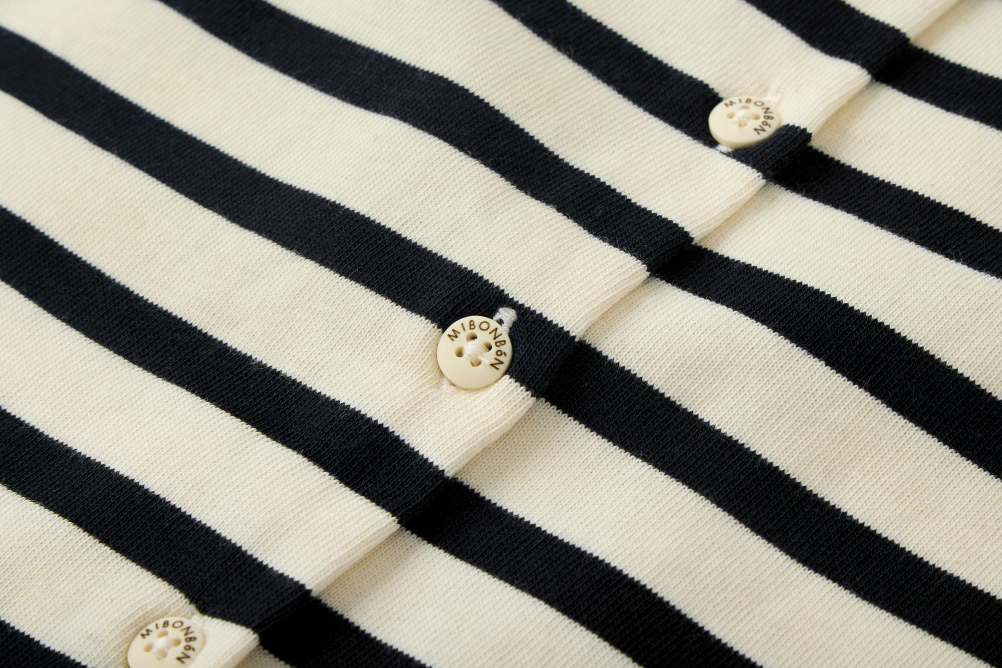 Sleeveless striped t-shirt for babies