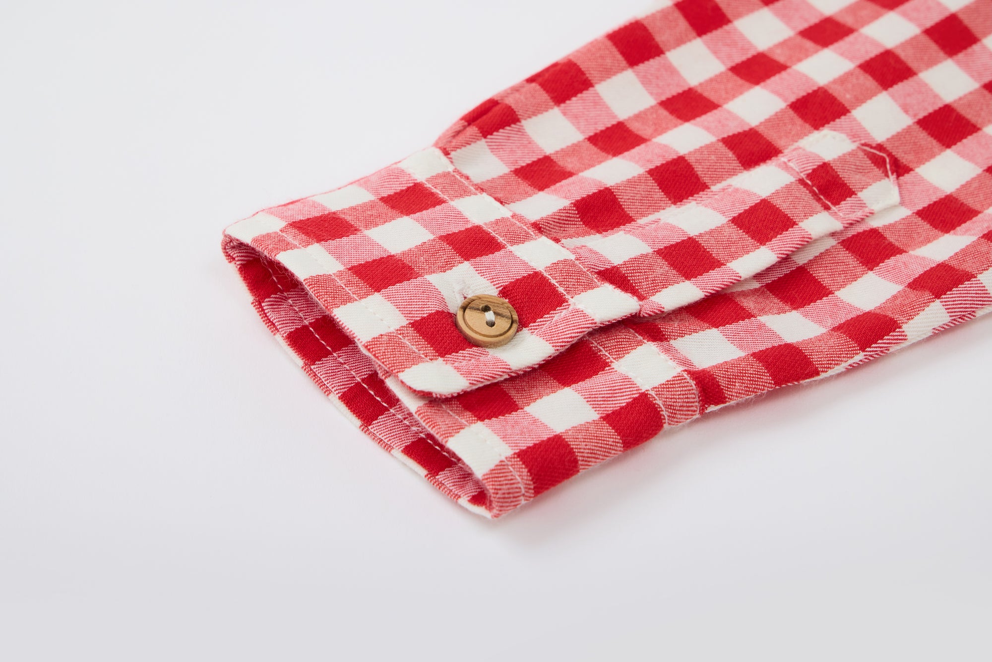 MIBONBON Red and white checkered shirt