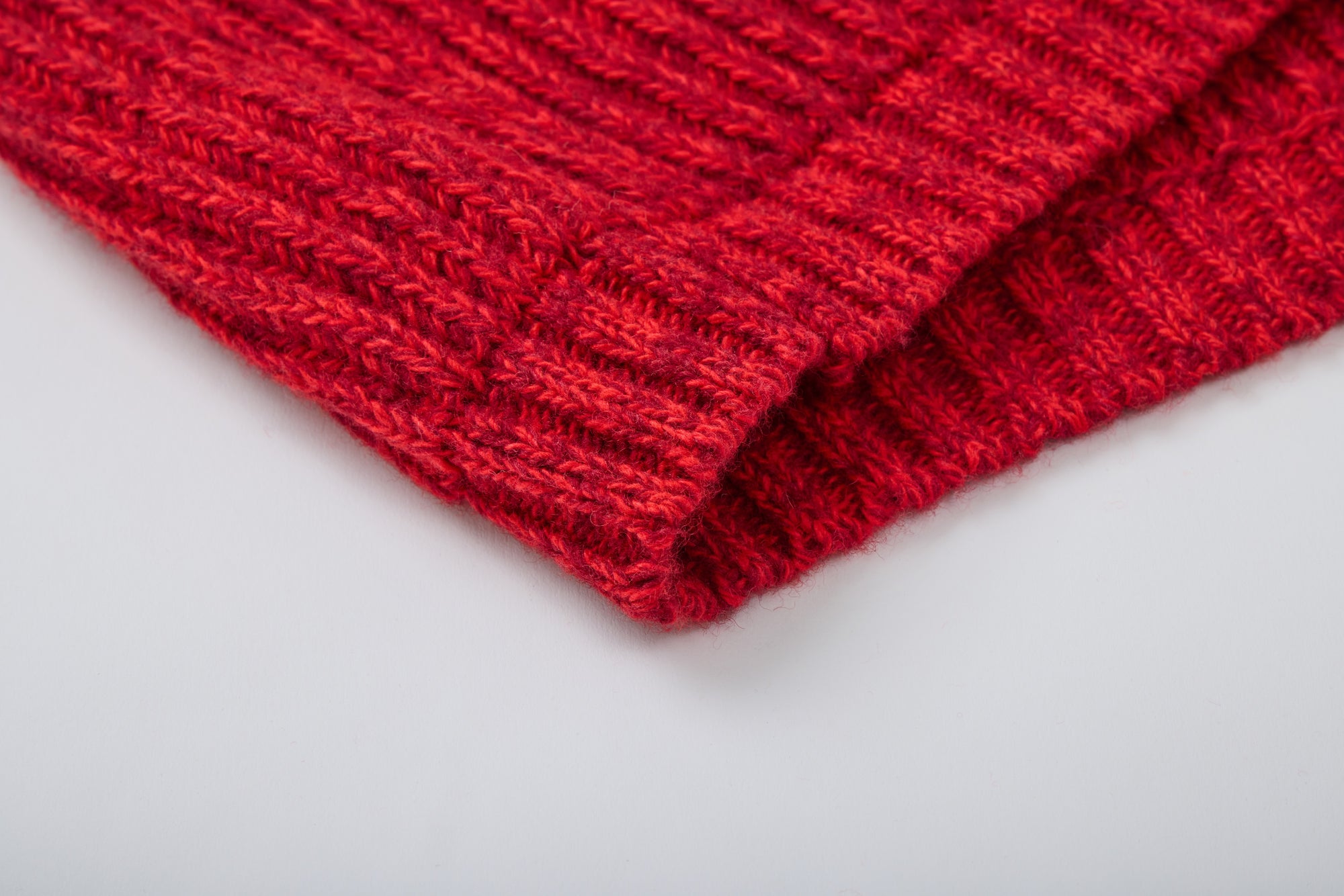 Red knitted sweater from MIBONBON
