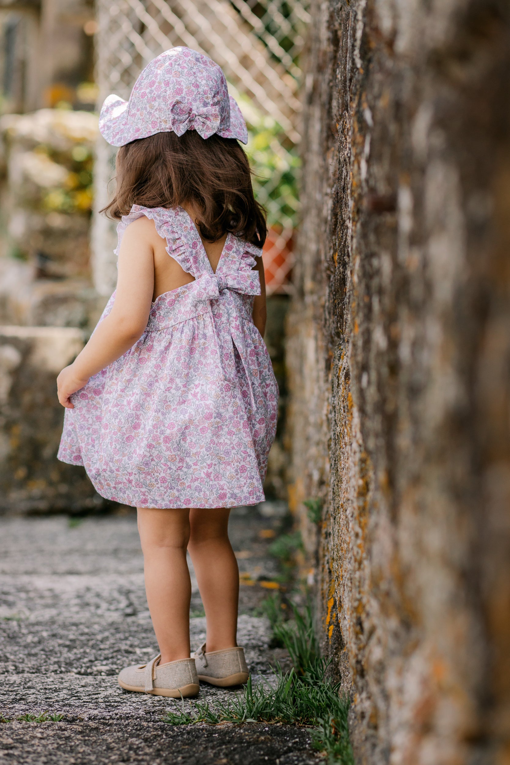 Baby girl&#39;s dress with  floral print