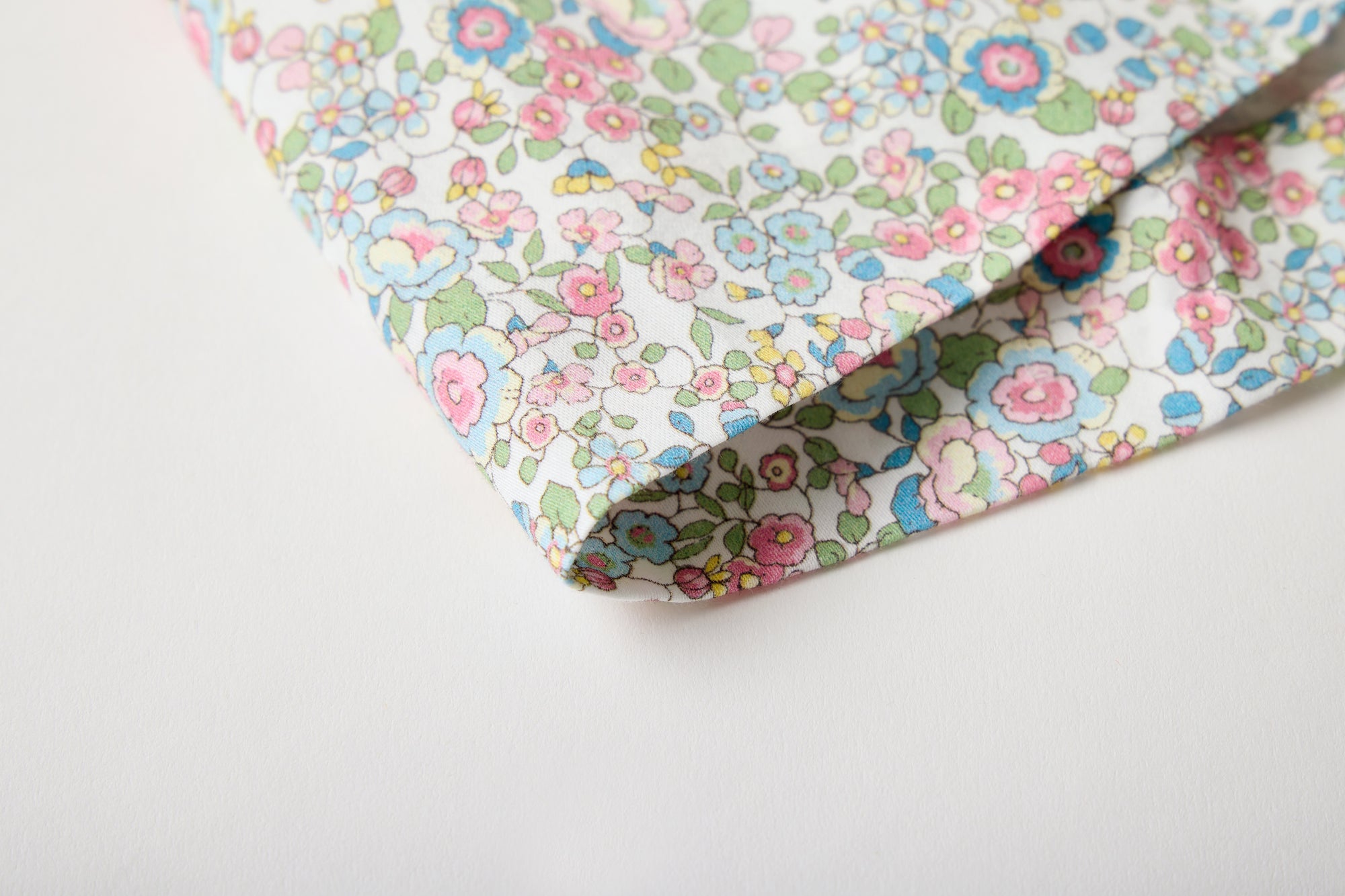 Smocked floral dress with Flutter sleeves