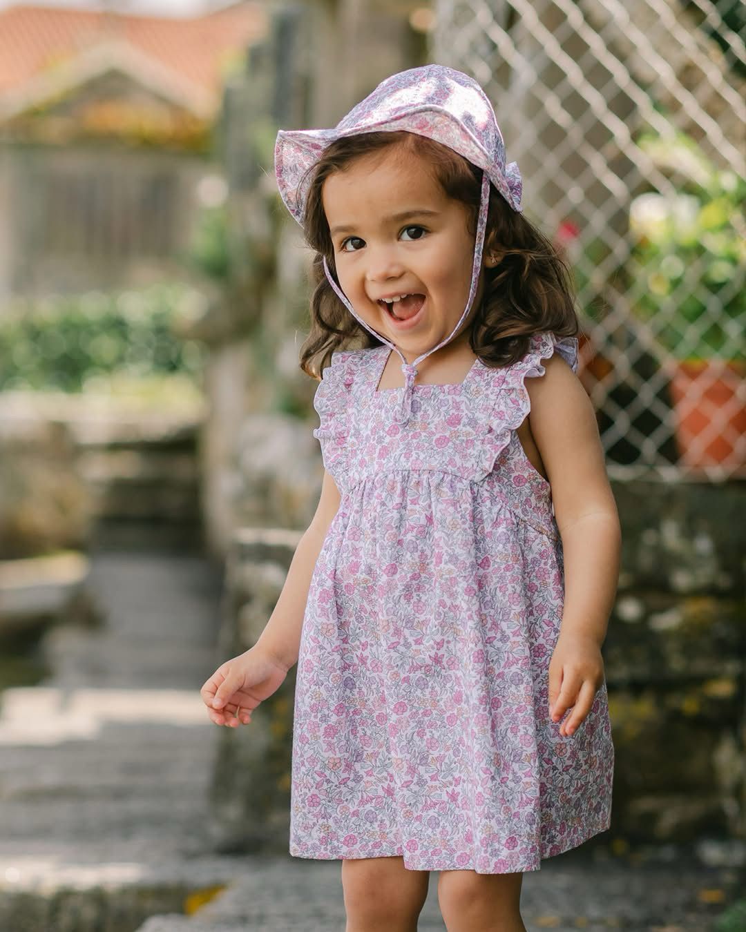 Baby girl&#39;s dress with  floral print