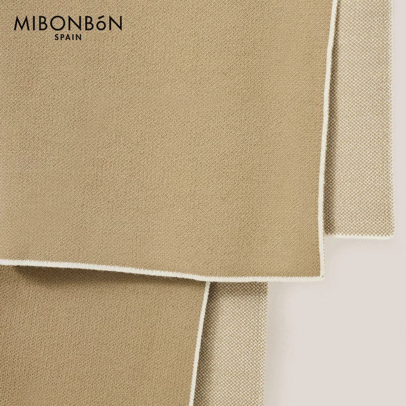Light Brown MIBONBóN Shawl