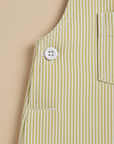 Side button and pocket detail